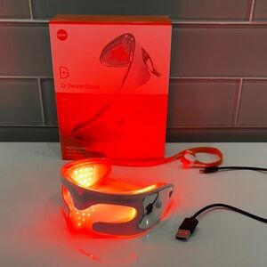 Dr. Dennis Gross Red Light LED Face Mask - White/Red